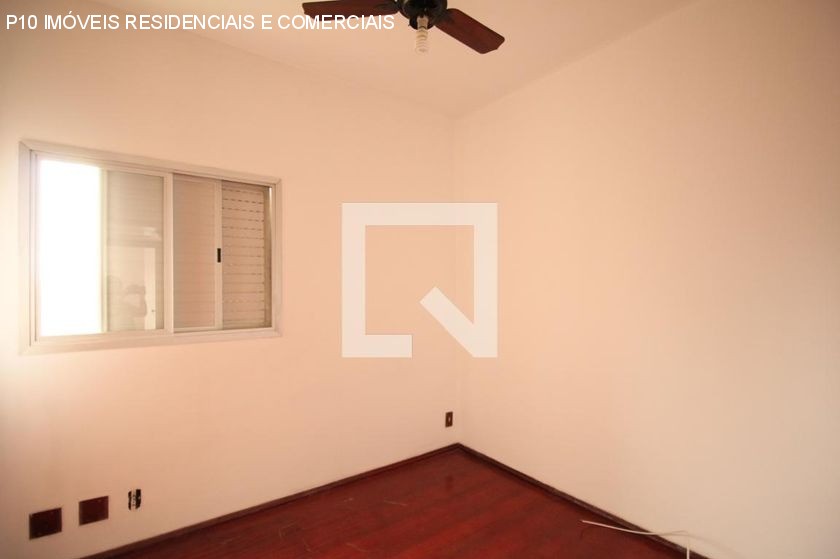 Apartamento à venda com 2 quartos, 70m² - Foto 13