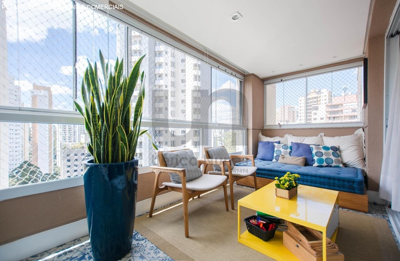 Apartamento, 3 quartos, 211 m² - Foto 1