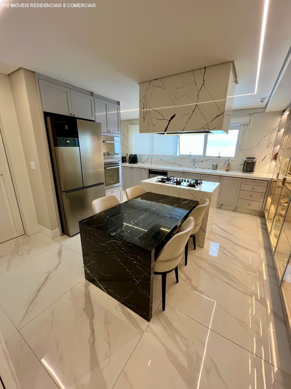 Apartamento, 4 quartos, 238 m² - Foto 8