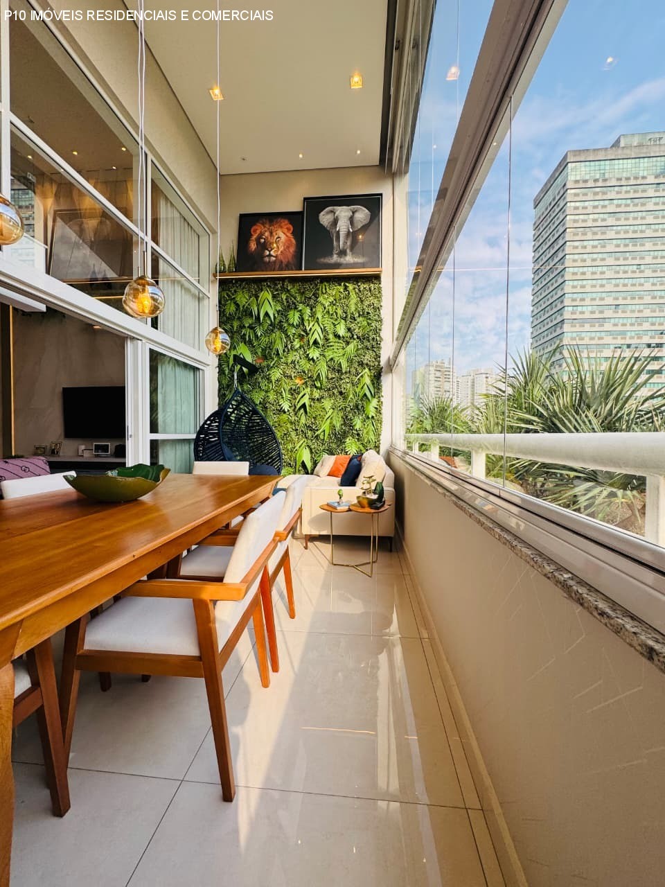 Apartamento, 3 quartos, 246 m² - Foto 2