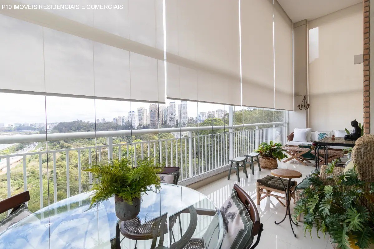 Apartamento à venda com 3 quartos, 251m² - Foto 1