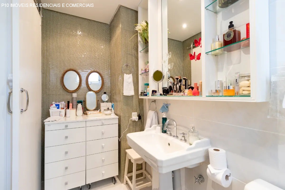 Apartamento à venda com 3 quartos, 251m² - Foto 45