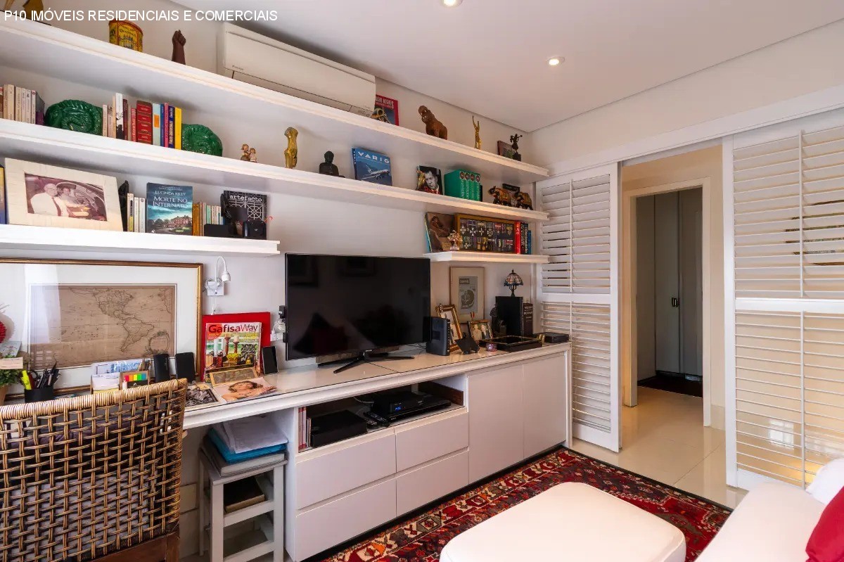 Apartamento à venda com 3 quartos, 251m² - Foto 40