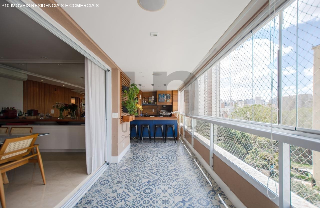 Apartamento, 3 quartos, 211 m² - Foto 2