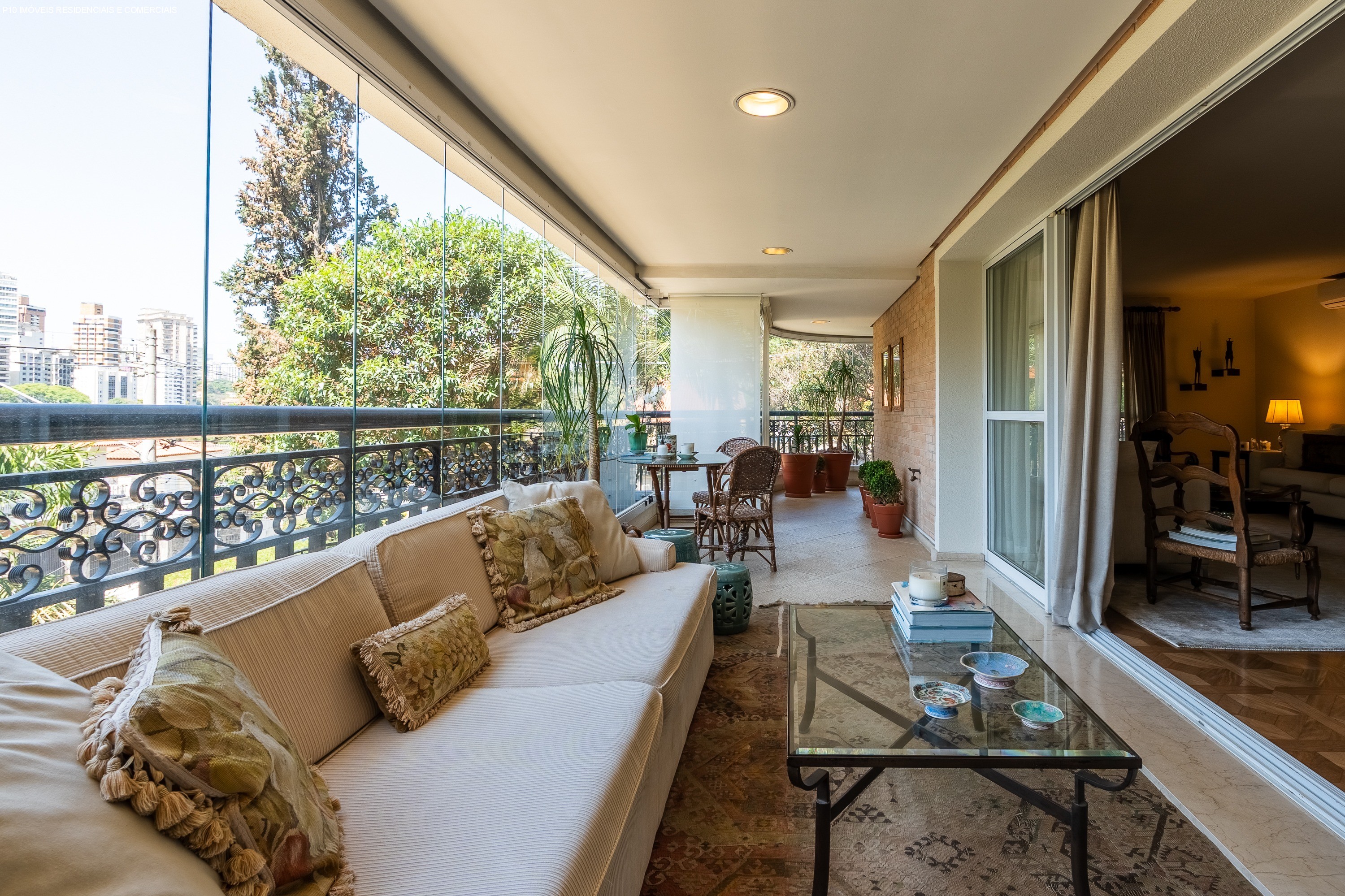 Apartamento, 4 quartos, 330 m² - Foto 1