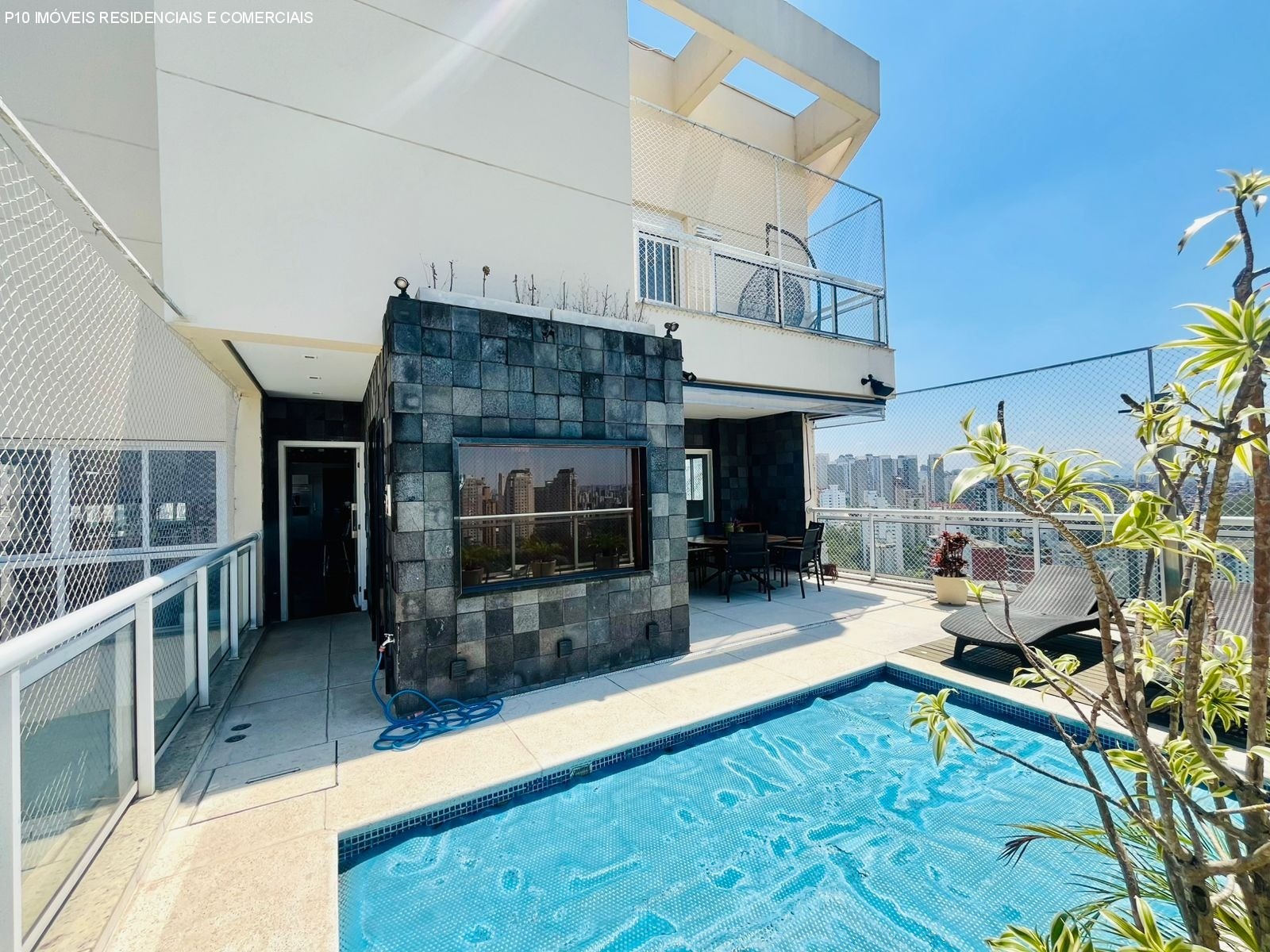 Cobertura, 4 quartos, 370 m² - Foto 1