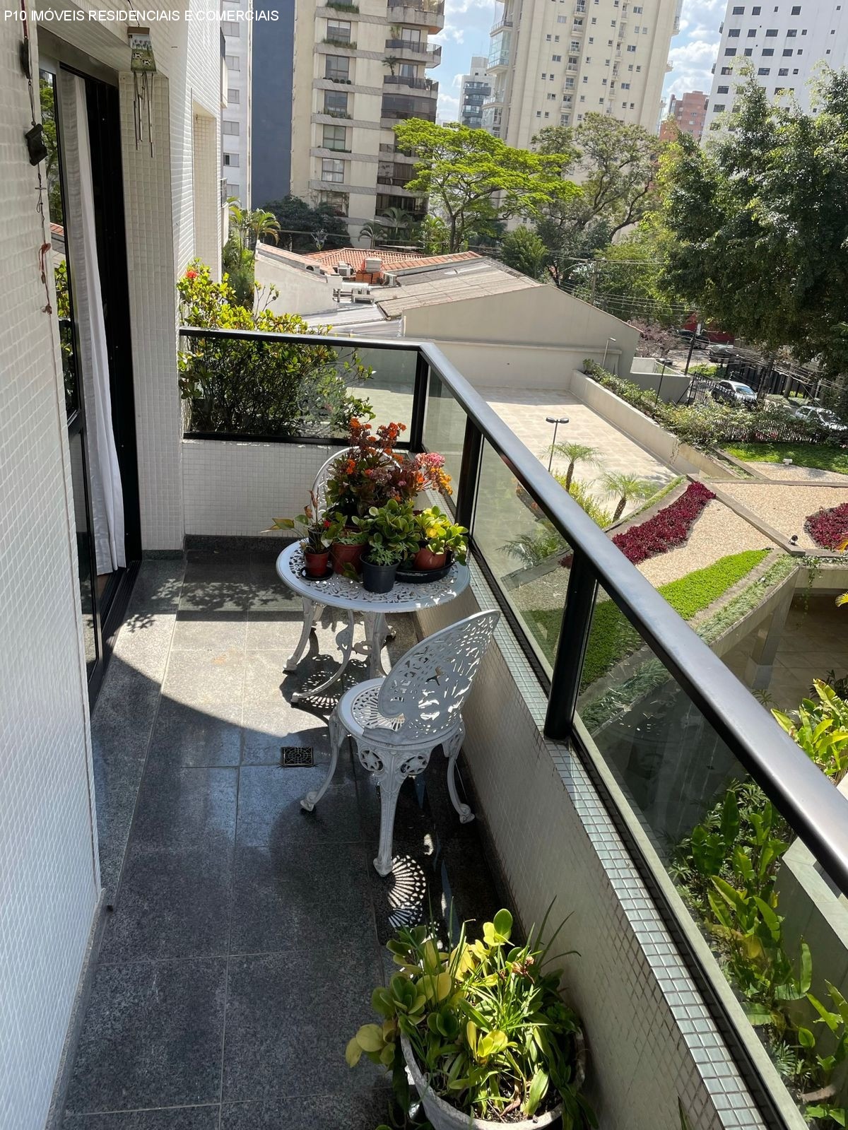 Apartamento, 3 quartos, 449 m² - Foto 2