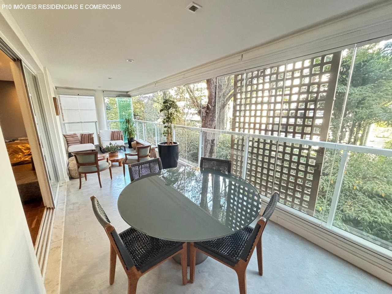 Apartamento, 4 quartos, 241 m² - Foto 4