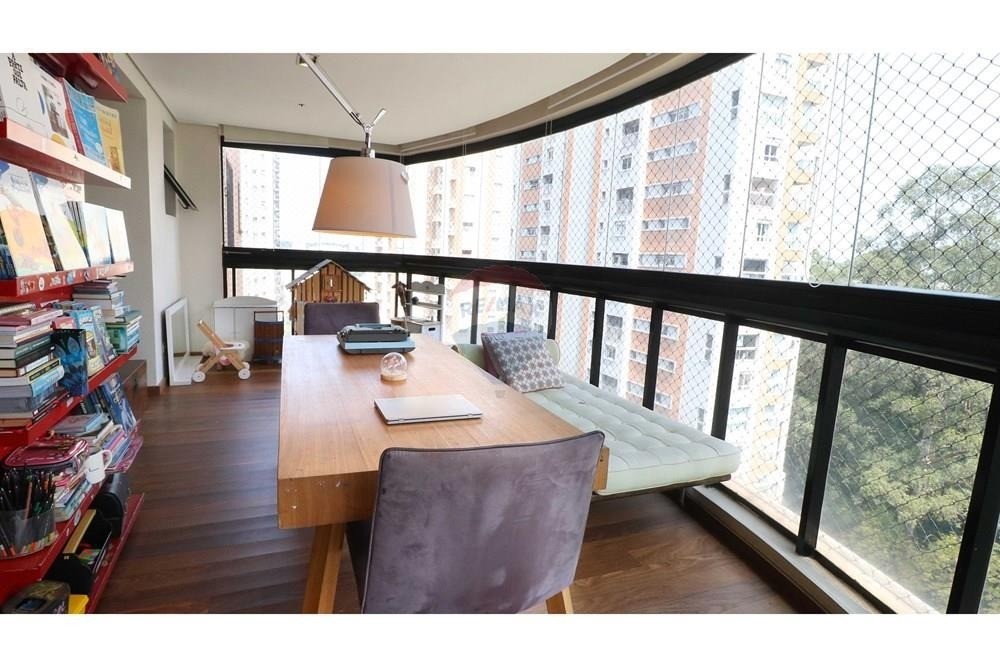 Apartamento, 3 quartos, 168 m² - Foto 2