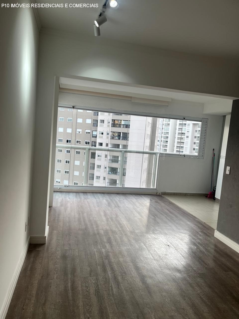 Apartamento, 2 quartos, 75 m² - Foto 1