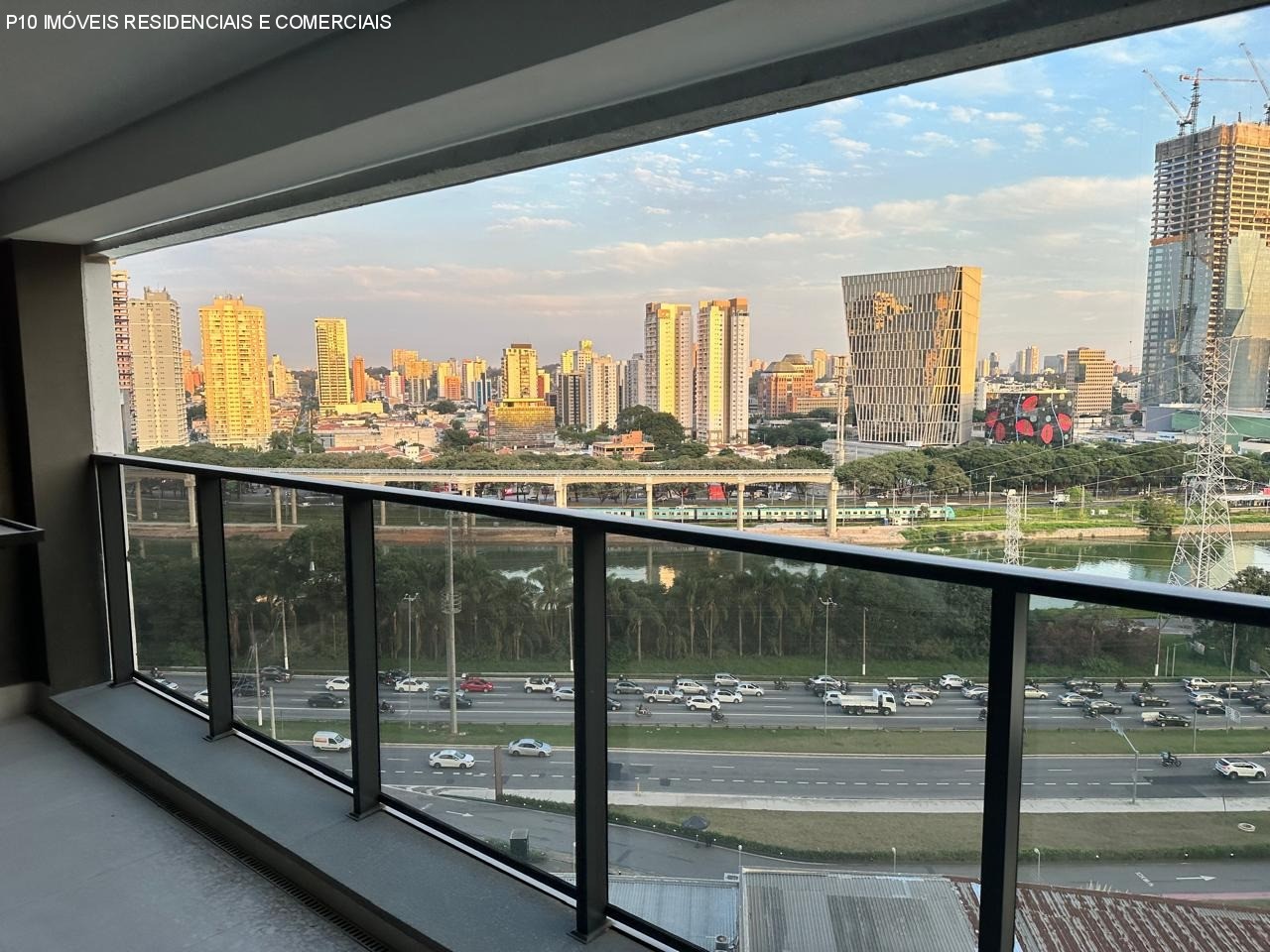 Apartamento, 4 quartos, 330 m² - Foto 2