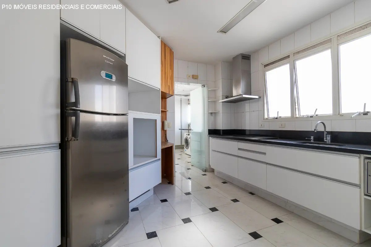 Apartamento, 3 quartos, 245 m² - Foto 9