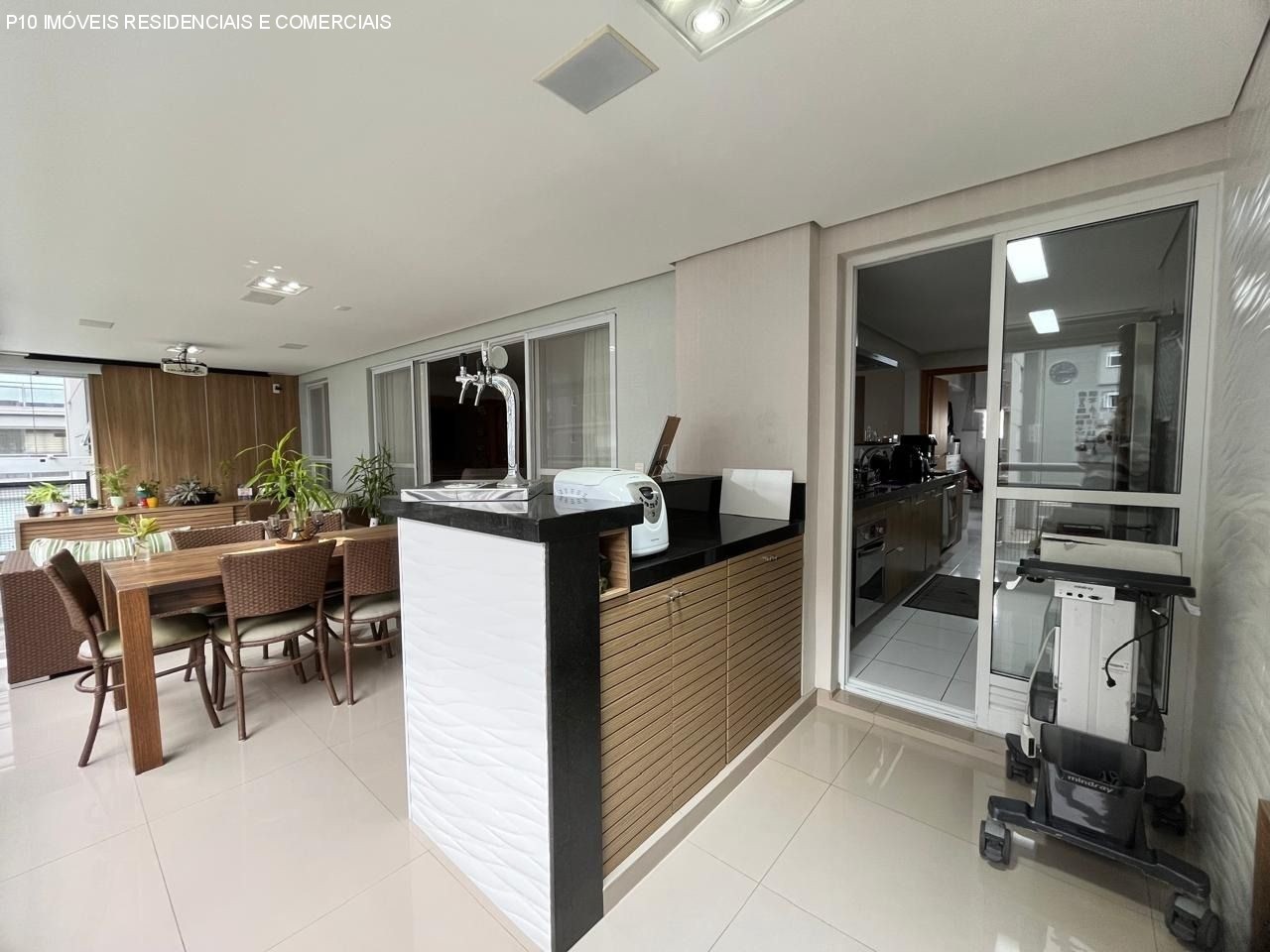 Apartamento, 3 quartos, 194 m² - Foto 3