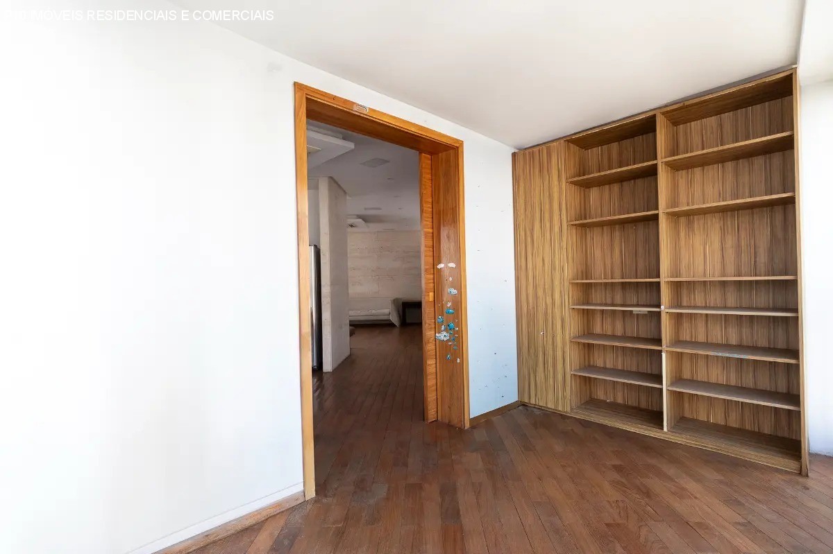 Apartamento, 3 quartos, 245 m² - Foto 8