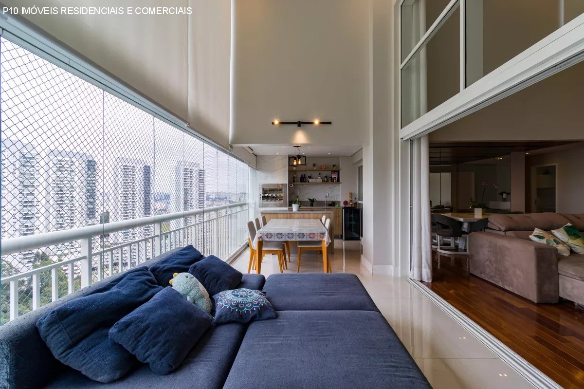 Apartamento, 4 quartos, 238 m² - Foto 1