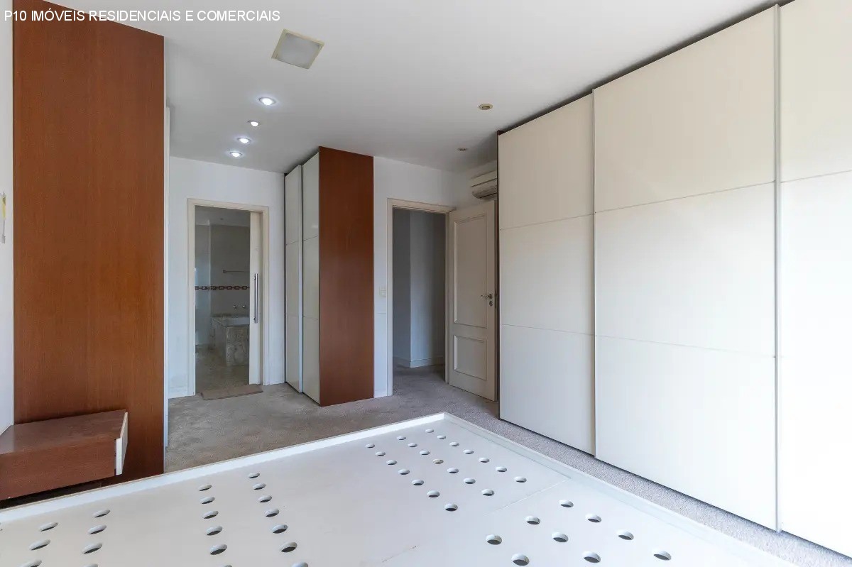 Apartamento, 3 quartos, 245 m² - Foto 28