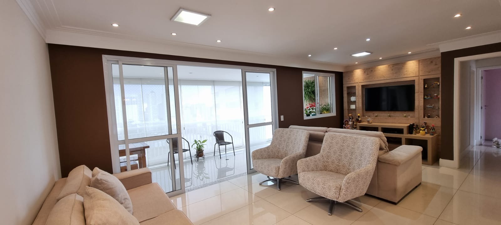 Apartamento, 3 quartos, 138 m² - Foto 1