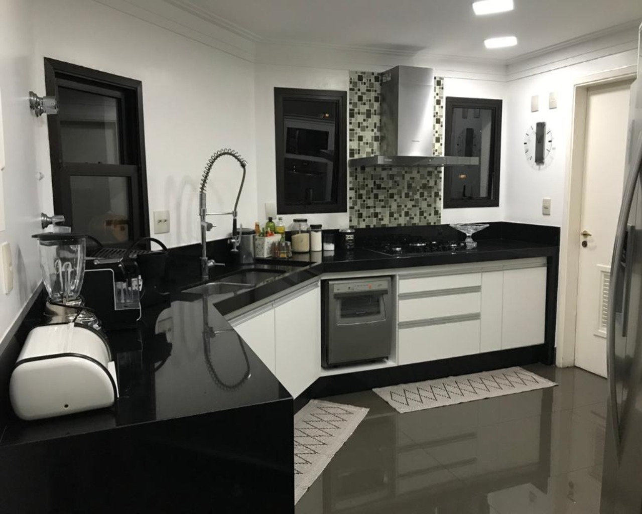 Apartamento, 4 quartos, 240 m² - Foto 11