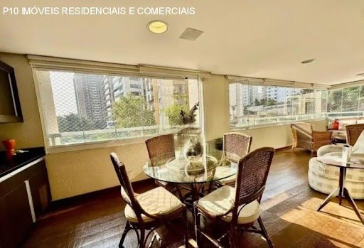 Apartamento, 3 quartos, 206 m² - Foto 1