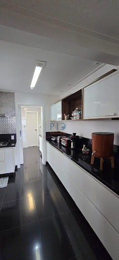 Apartamento, 3 quartos, 223 m² - Foto 18