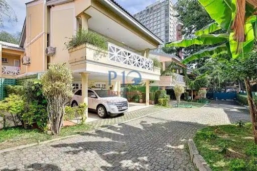 Casa, 4 quartos, 366 m² - Foto 1
