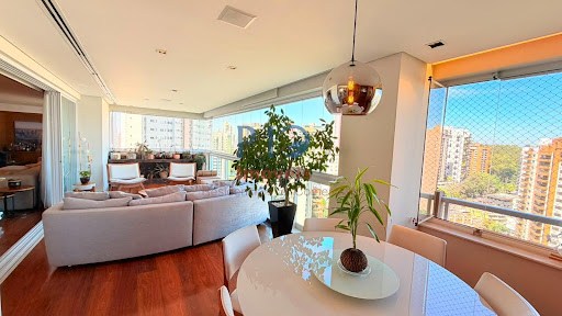 Apartamento, 3 quartos, 291 m² - Foto 1