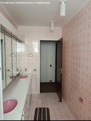 Apartamento, 3 quartos, 241 m² - Foto 2