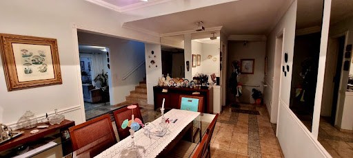 Casa, 4 quartos, 355 m² - Foto 1