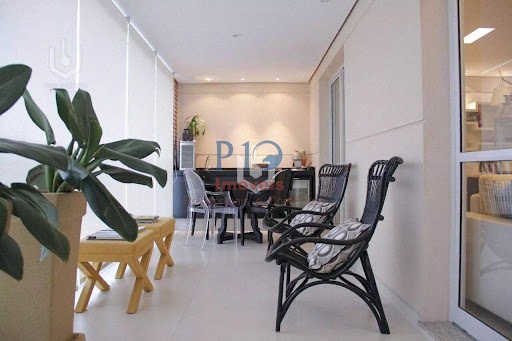 Apartamento, 3 quartos, 200 m² - Foto 1