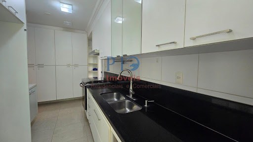 Apartamento, 3 quartos, 168 m² - Foto 2