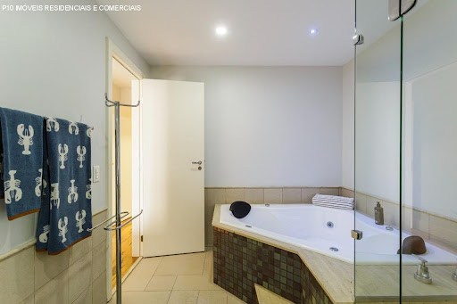 Apartamento, 3 quartos, 189 m² - Foto 42