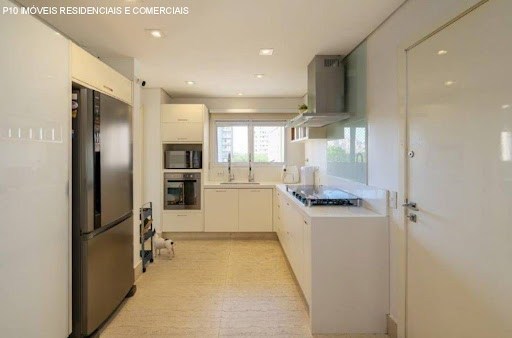 Apartamento, 3 quartos, 210 m² - Foto 2