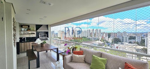 Apartamento, 3 quartos, 223 m² - Foto 1