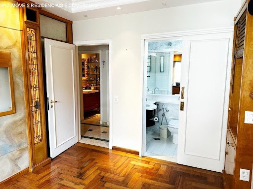 Apartamento, 3 quartos, 138 m² - Foto 2