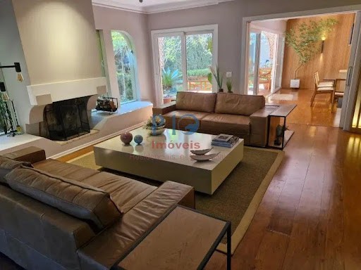 Casa, 4 quartos, 532 m² - Foto 1