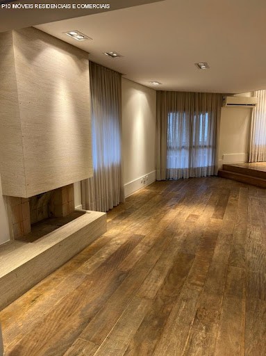 Apartamento, 4 quartos, 220 m² - Foto 1