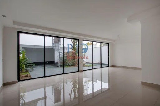 Casa, 3 quartos, 360 m² - Foto 1
