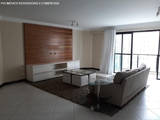 Apartamento, 3 quartos, 240 m² - Foto 1