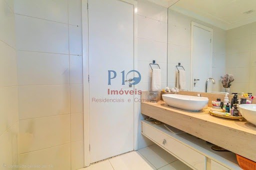 Apartamento, 3 quartos, 223 m² - Foto 26