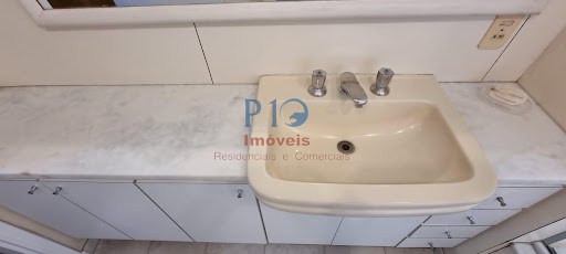Apartamento, 3 quartos, 136 m² - Foto 2