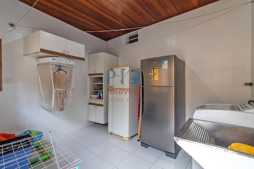 Casa, 3 quartos, 300 m² - Foto 13
