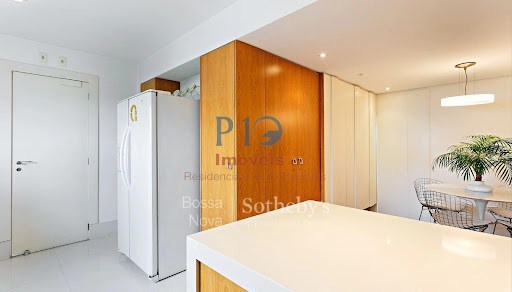 Apartamento, 3 quartos, 247 m² - Foto 3