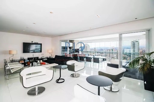 Apartamento, 3 quartos, 206 m² - Foto 1