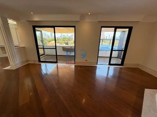 Cobertura, 3 quartos, 216 m² - Foto 1
