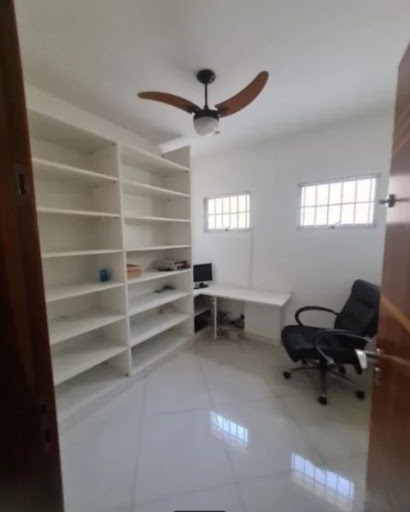 Casa, 3 quartos, 184 m² - Foto 3