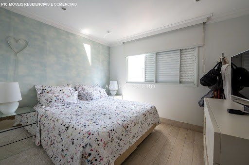 Apartamento, 3 quartos, 189 m² - Foto 2