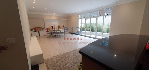 Apartamento, 4 quartos, 212 m² - Foto 2