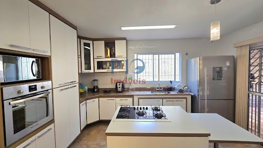 Casa, 4 quartos, 200 m² - Foto 16