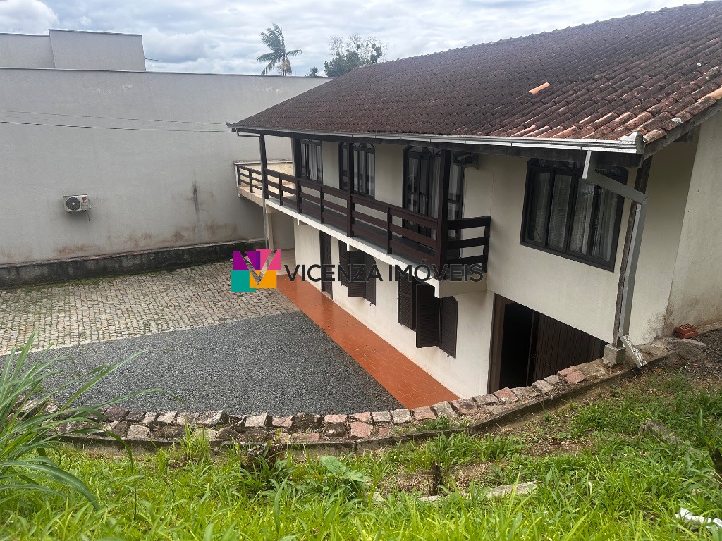 Casa, 4 quartos, 144 m² - Foto 2