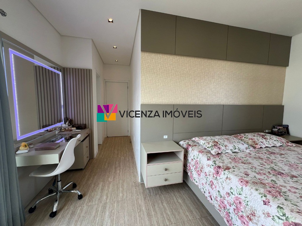 Cobertura, 3 quartos, 198 m² - Foto 5